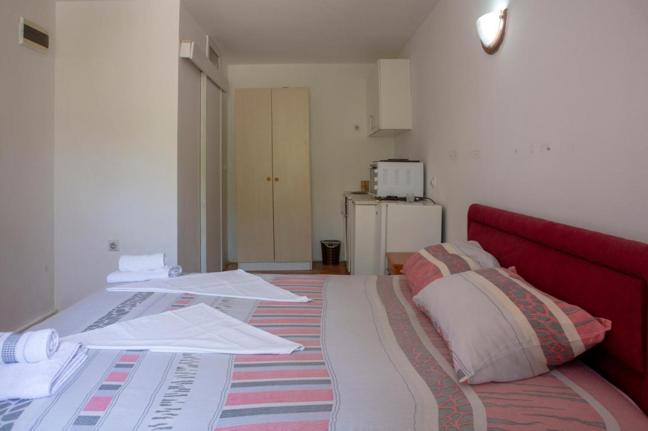 Family Apartments Vukcevic Čanj Esterno foto